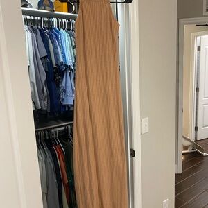 Elegant Tan Ribbed Maxi Dress
